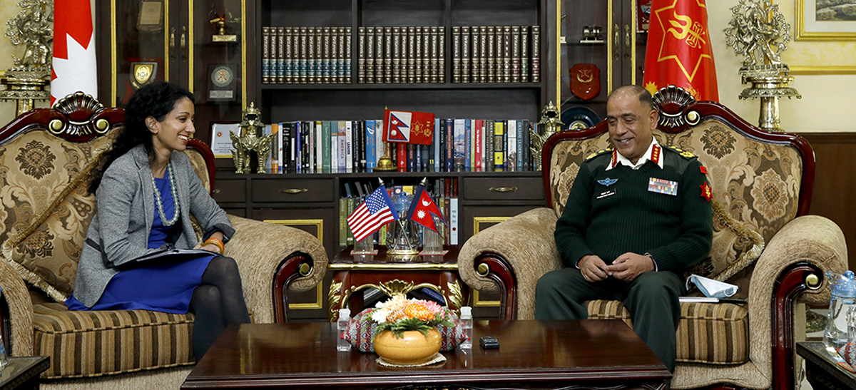 प्रधानसेनापति शर्मा र अमेरिकी उप–सहायक विदेशमन्त्री अख्तरबीच भेटवार्ता