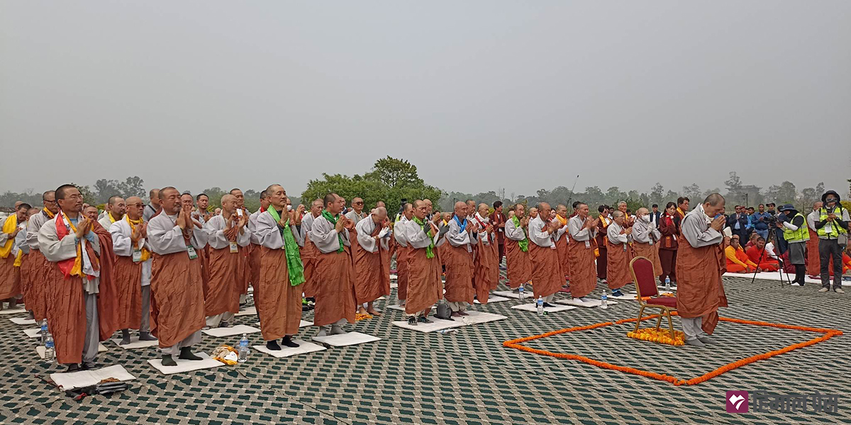 पैदल यात्रा गरी दक्षिण कोरियाका दुई सय बौद्ध तीर्थयात्री लुम्बिनीमा