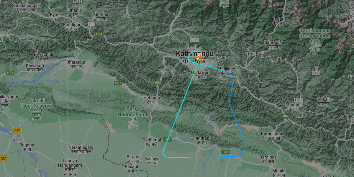 काठमाडौँबाट ब्याङ्लोरका लागि उडेको नेपाल एयरलाइन्सकाे विमान फिर्ता