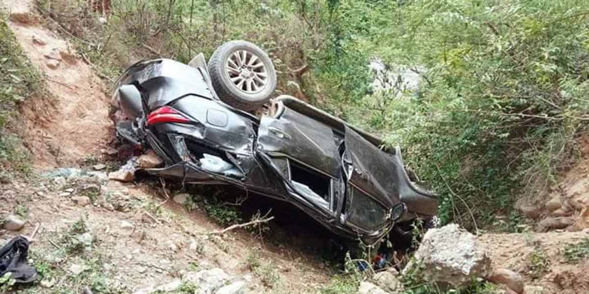 बझाङ सवारी दुर्घटना : मन्त्रीकी पत्नी र भाउजूको मृत्यु