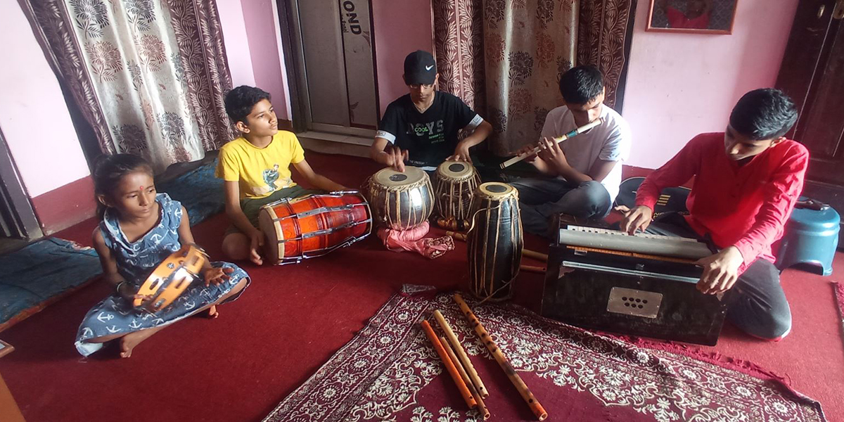 संगीतमा रमेका बाल संगीतकार