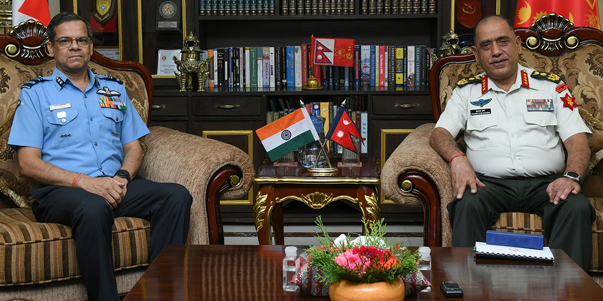 प्रधानसेनापति शर्मा र भारतको नेसनल डिफेन्स कलेजको भ्रमण दलबीच भेटवार्ता