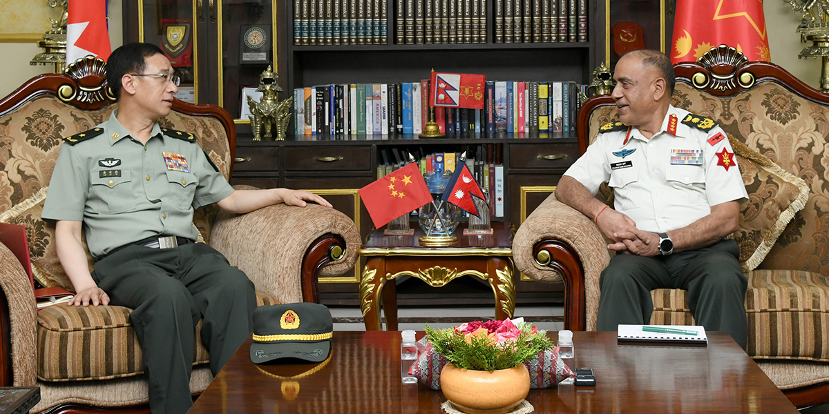 प्रधानसेनापति शर्मा र चिनियाँ जनमुक्ति सेनाका तिब्बत कमाण्डरबीच भेटवार्ता