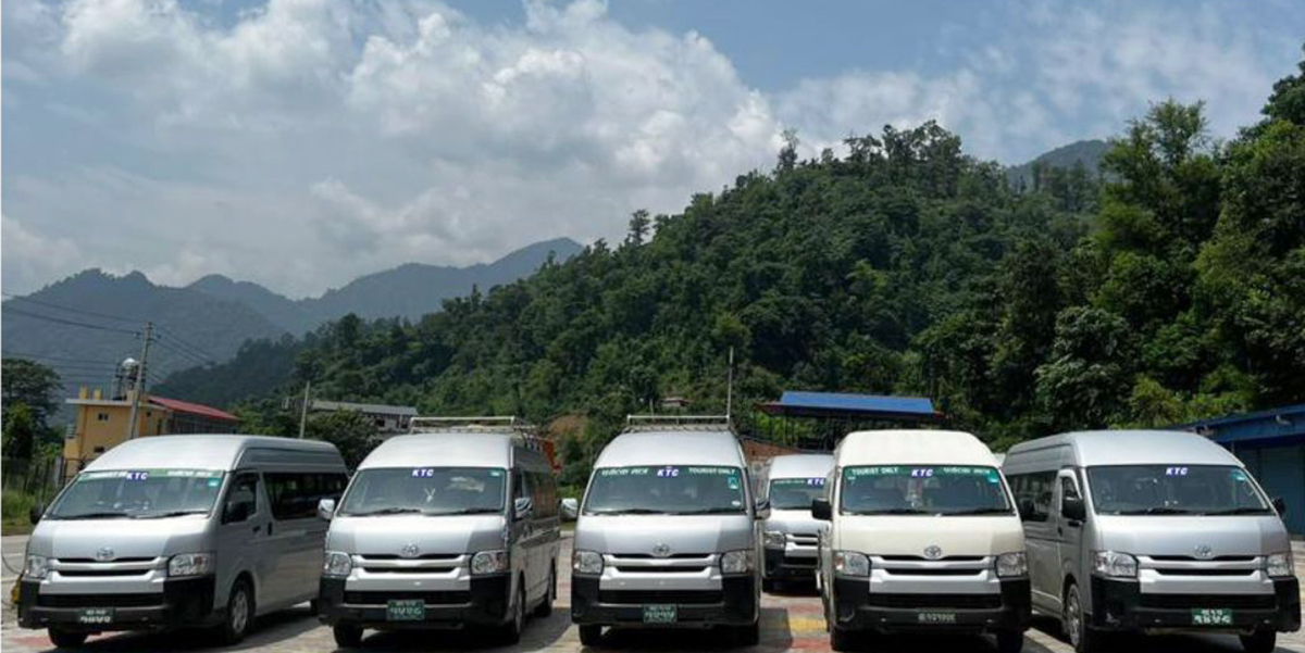 भारतमा हुने जी २० सम्मेलनको पाहुना बोक्न नेपाली गाडी