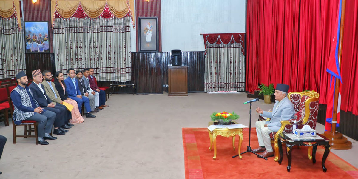 सरकारको गलत निर्णय रोक्न राष्ट्रपतिलाई रास्वपाको ध्यानाकर्षण