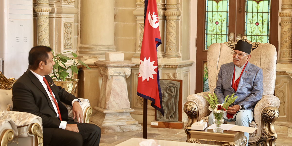 प्रधानमन्त्री र श्रीलंकाका राजदूतबीच शिष्टाचार भेट