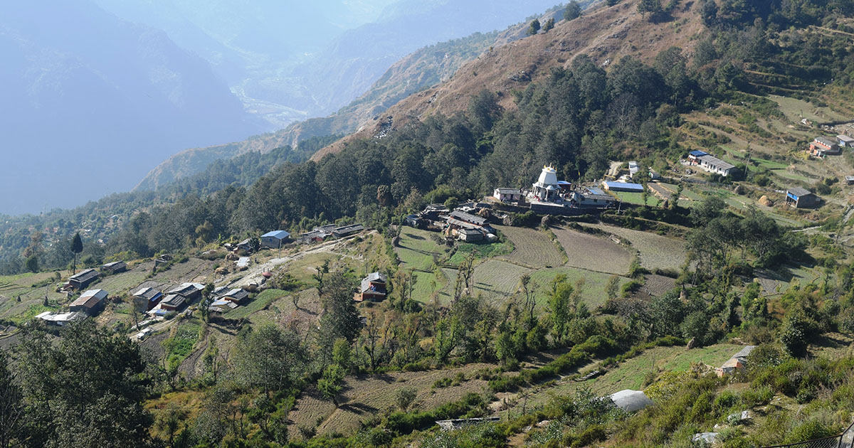 बसाइँ सराइले रित्तिँदै गाउँ, घरमा जंगली जनावर