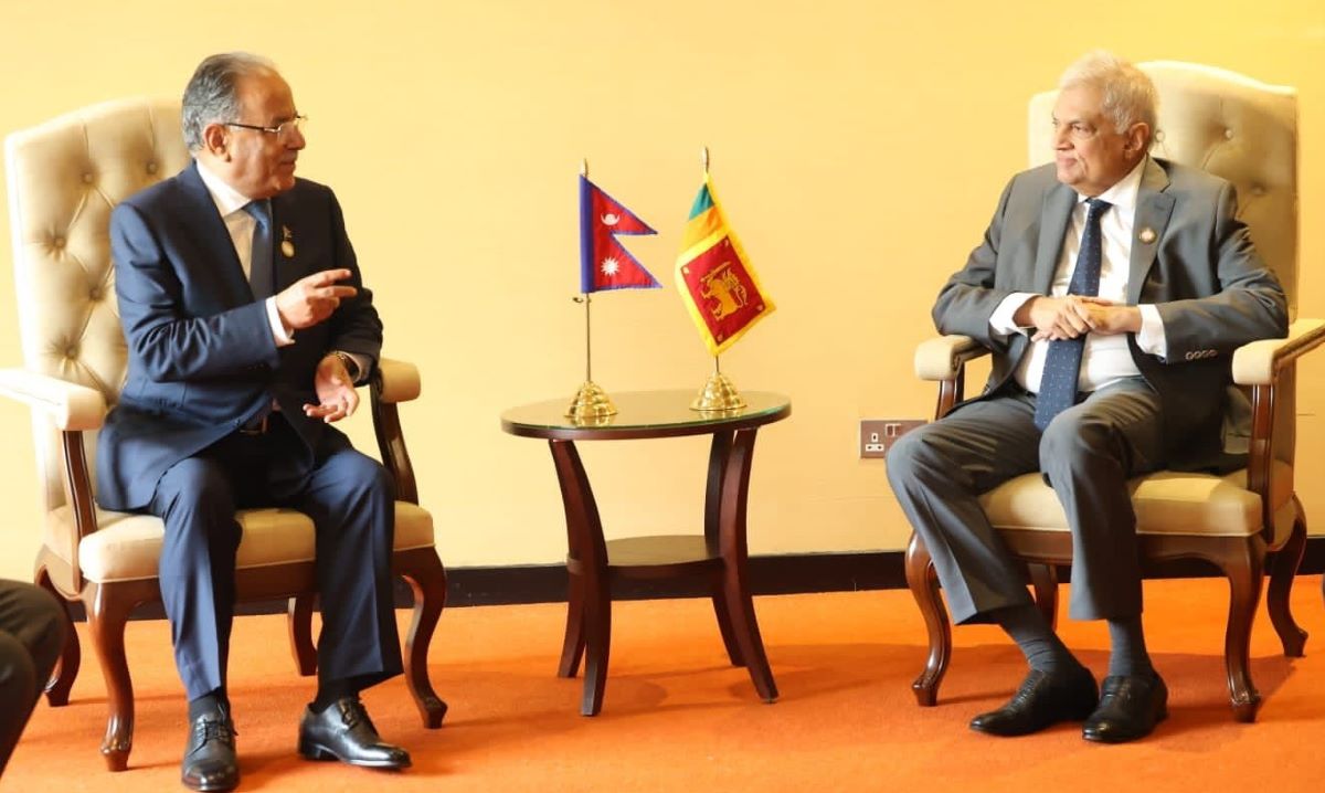प्रधानमन्त्री दाहाल र श्रीलंकाका राष्ट्रपति सिंघेबीच भेटवार्ता