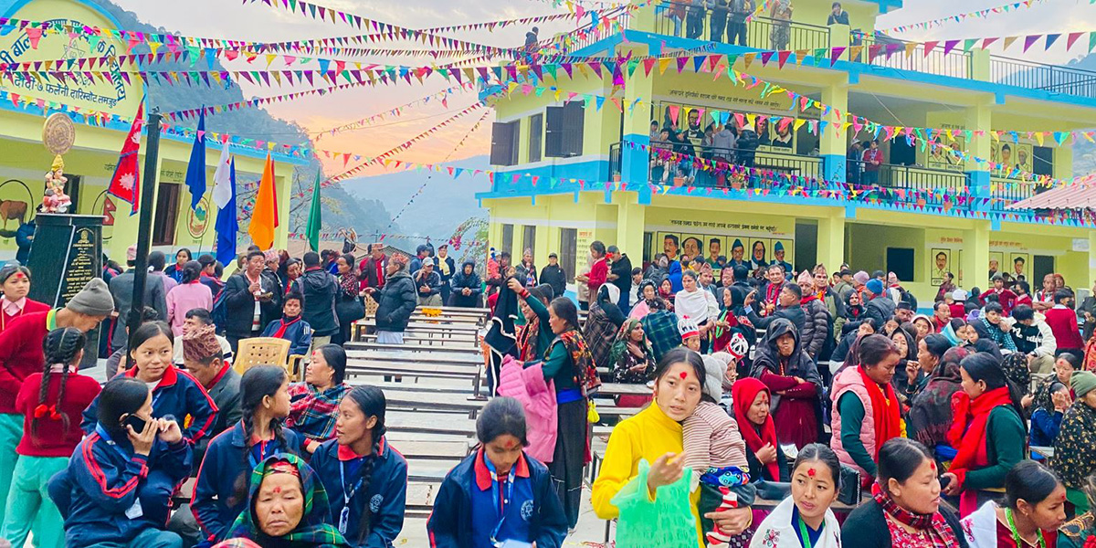 विद्यार्थीलाई नियमित विद्यालय ल्याउन ‘हेलो अभिभावक’ कार्यक्रम