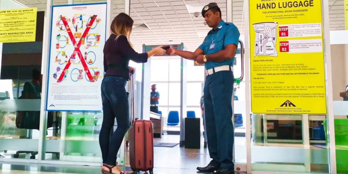 श्रीलंकाले किन बढाउँदैछ विमानस्थलमा सुरक्षाकर्मीको संख्या?