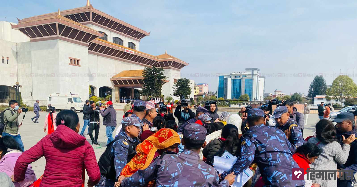 लघुवित्त संघर्ष समितिलाई वार्तामा आउन सरकारको अनुरोध