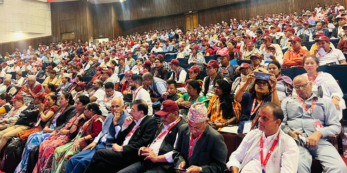 एकीकृत समाजवादी : अध्यक्षमा नेपाल र भुसालको टक्कर, ‘सहमतिको अधिकतम’ प्रयास