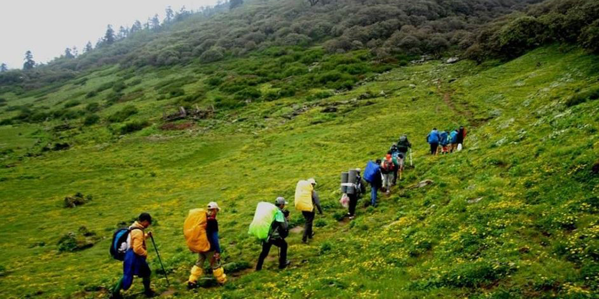 भोटमा नुन बोक्दाका कथाव्यथाको साक्षी गुरुङ सम्पदा पदमार्ग