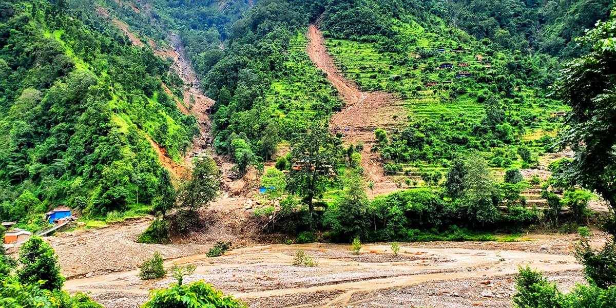 बागलुङ बडिगाड पहिरो : ५० परिवार विस्थापित