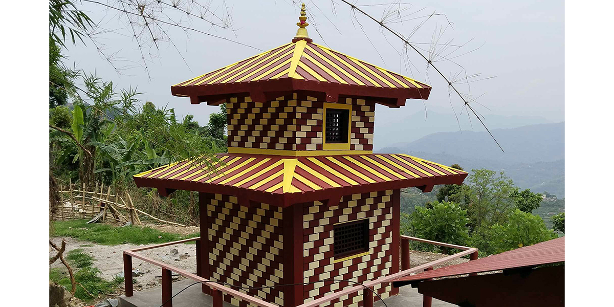 दस लाख खर्चेर राधाकृष्ण मन्दिर पुनःनिर्माण