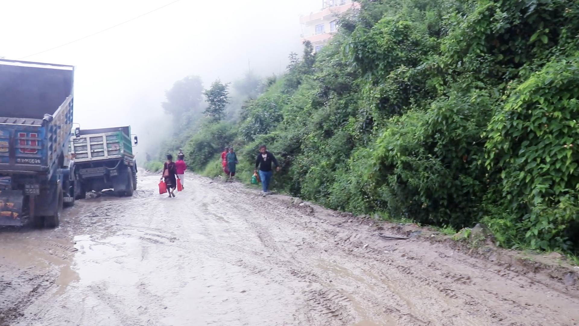 रामेछाप-सिन्धुली वैकल्पिक मार्गबाट यातायात सञ्चालन