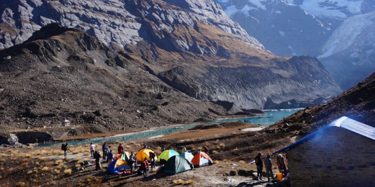 अन्नपूर्ण प्रथम हिमालको आधार शिविर क्षेत्रमा आन्तरिक पर्यटकको भीड