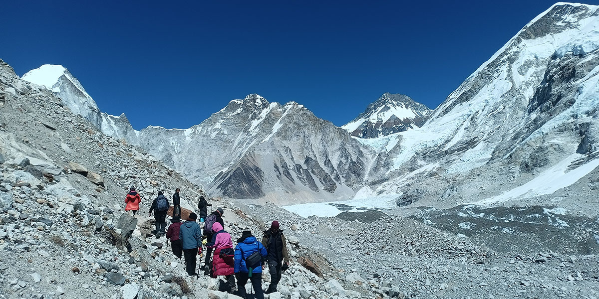 असोजमा ९ हजार पर्यटक घुमे सगरमाथा क्षेत्र