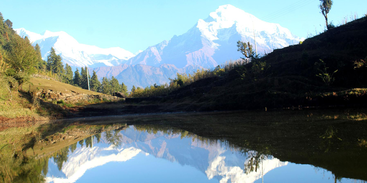 राका गाउँ र तिला नदी