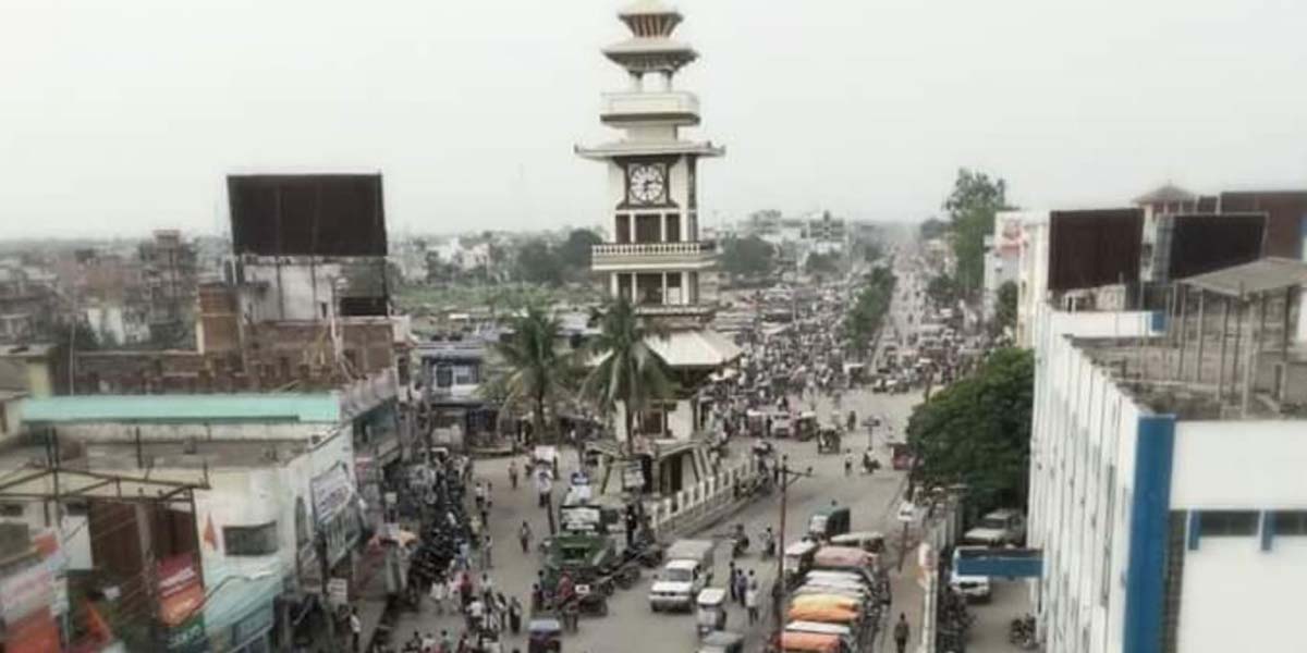 यात्रुसँग दोब्बर भाडा असुल्दै वीरगन्जका सार्वजनिक यातायात