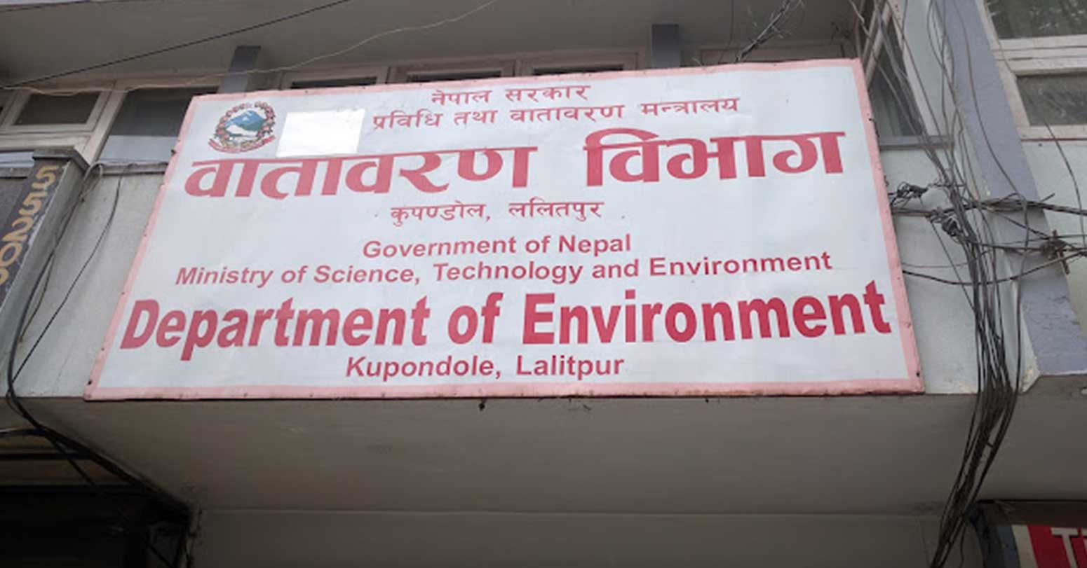 वायु प्रदूषणले मानव स्वास्थ्यमा नकारात्मक असर पार्छ, जलाउन मिल्दैन : वातावरण विभाग