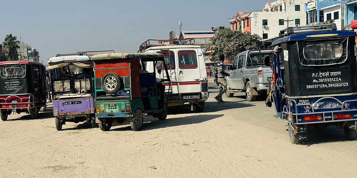 अटो रिक्साको संख्या बढ्दा दुर्घटनाको जोखिम, ट्राफिक व्यवस्थापनमा समस्या