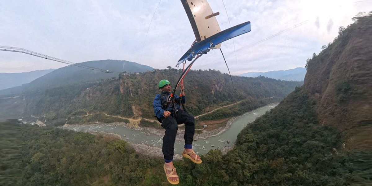 कुश्माको ‘द क्लिफ’मा विश्वकै लामो र अग्लो ‘मेगाट्रोल’ को सफल परीक्षण