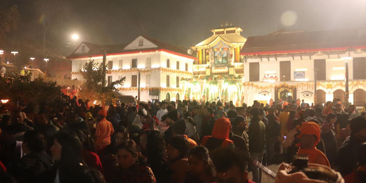 आज महाशिवरात्रि, पशुपतिमा भक्तजनको घुँइचो