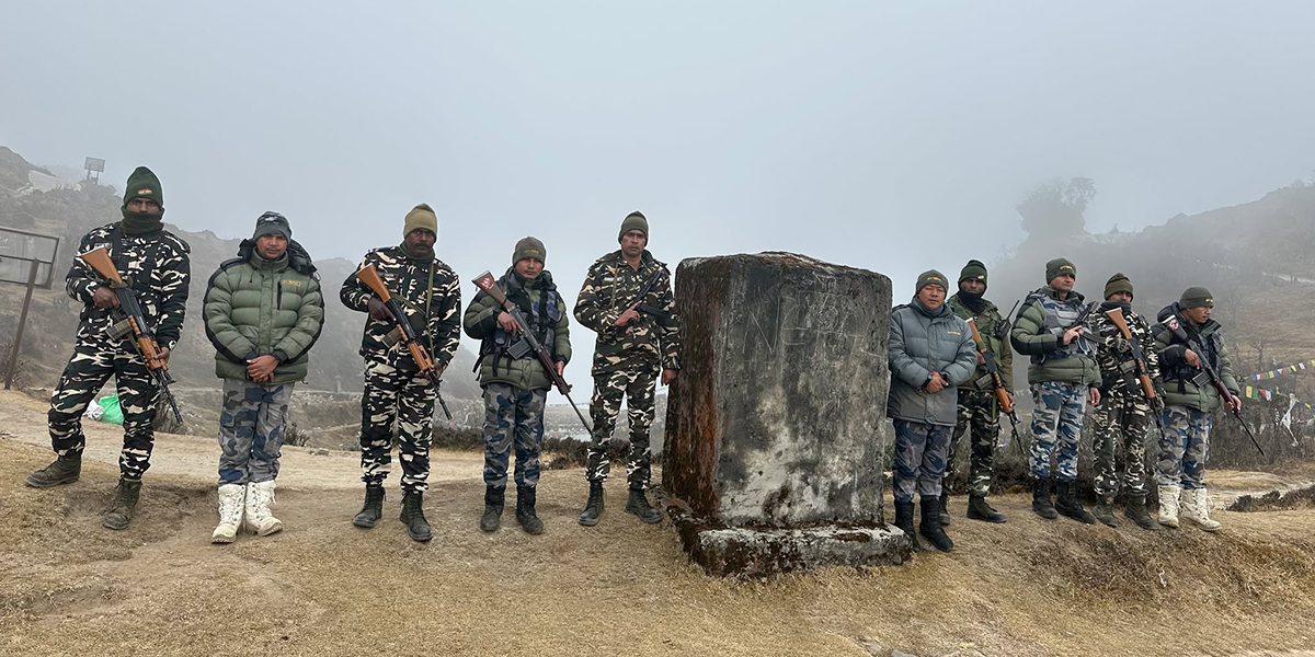 भारत-पाक द्वन्द्वको असर :  सीमा क्षेत्रमा बढ्यो सशस्त्र प्रहरीको गस्ती र चेकप्वाइन्ट [तस्बिरहरू]