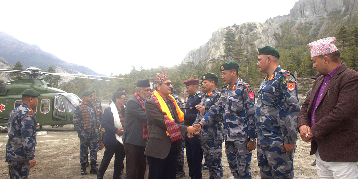 सीमा सुरक्षा र उद्धारमा सशस्त्र प्रहरीको भूमिका सराहनीय : गृहमन्त्री लेखक