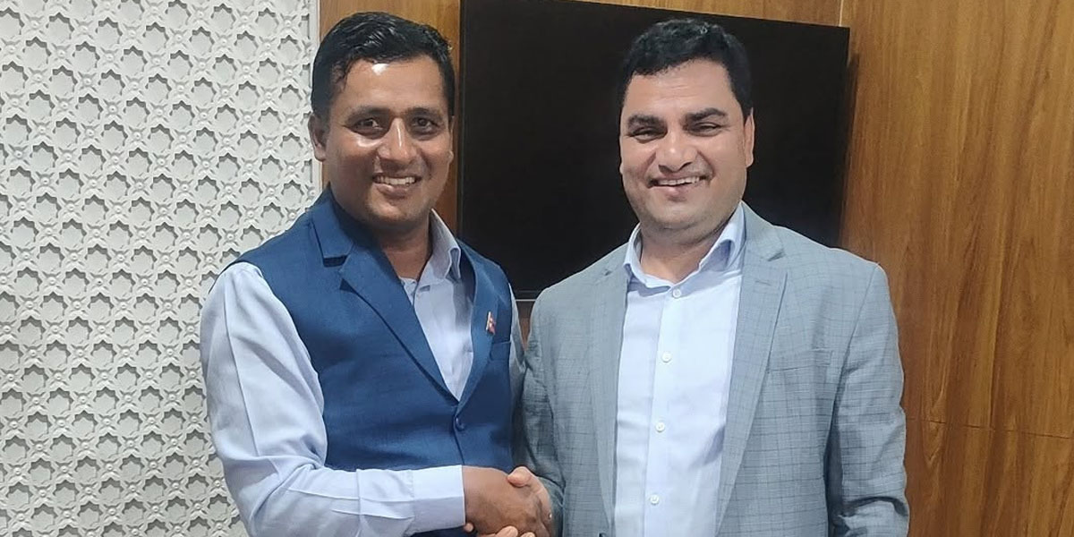 शिक्षक संघ तनहुँ अध्यक्ष भट्टराईद्वारा मन्त्री पौडेलसँग भेट,शिक्षा ऐन र बजेटबारे छलफल