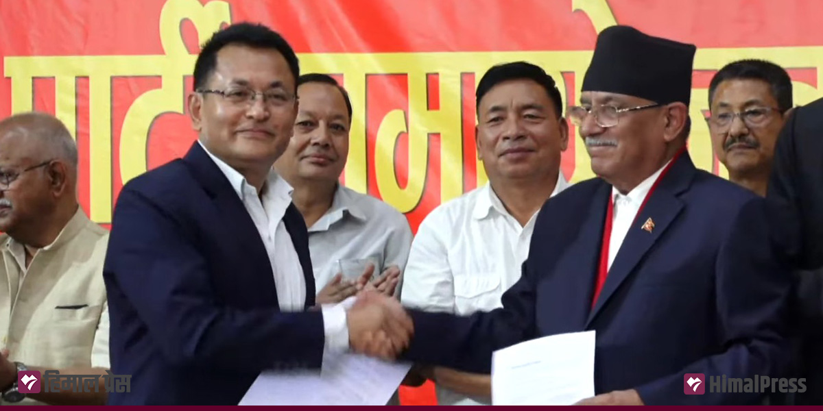 प्रचण्ड नेतामात्र होइन, नेताहरूका नेता हुन् : गंगानारायण श्रेष्ठ