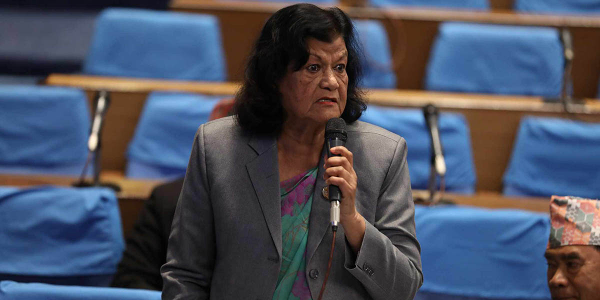 ‘यदि हत्कडी लगाउने भए गिरिबन्धु टि इस्टेट र ललितानिवासका भ्रष्टाचारीलाई लगाउनुहोस्’