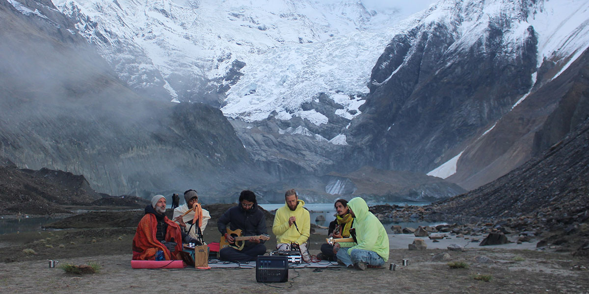 अन्नपूर्ण हिमालको आधार शिविरमा गुञ्जियो ‘फ्रान्सेली संगीत’