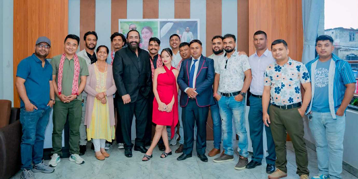 आदर्श पोखरेलको गीत ‘मनमा तिम्रो फोटो छ’ सार्वजनिक