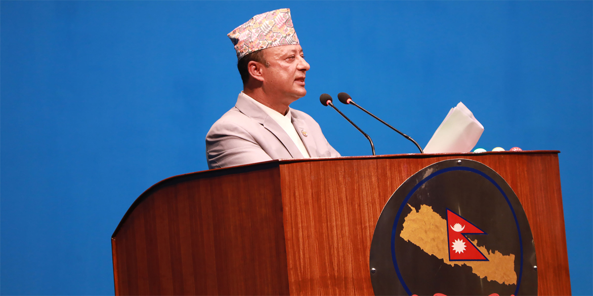 जलविद्युत तथा प्रसारण क्षेत्रको लगानी प्रवद्र्धन गर्न सरकार प्रतिबद्ध छ : मन्त्री खड्का