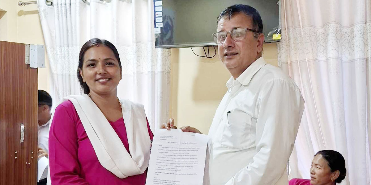 पालिकाले तलब घटाएपछि कालीगण्डकीका बाल शिक्षकले बुझाए ज्ञापनपत्र