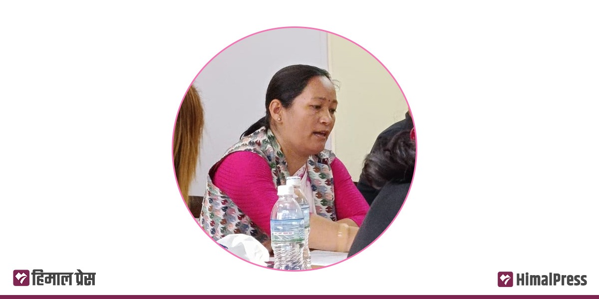 शिक्षा समिति बैठकमा कड्किन सांसद घर्ती, भनिन्- ईसीडीमा पुरुष राखेर हेरौँ त कति टिक्छ?