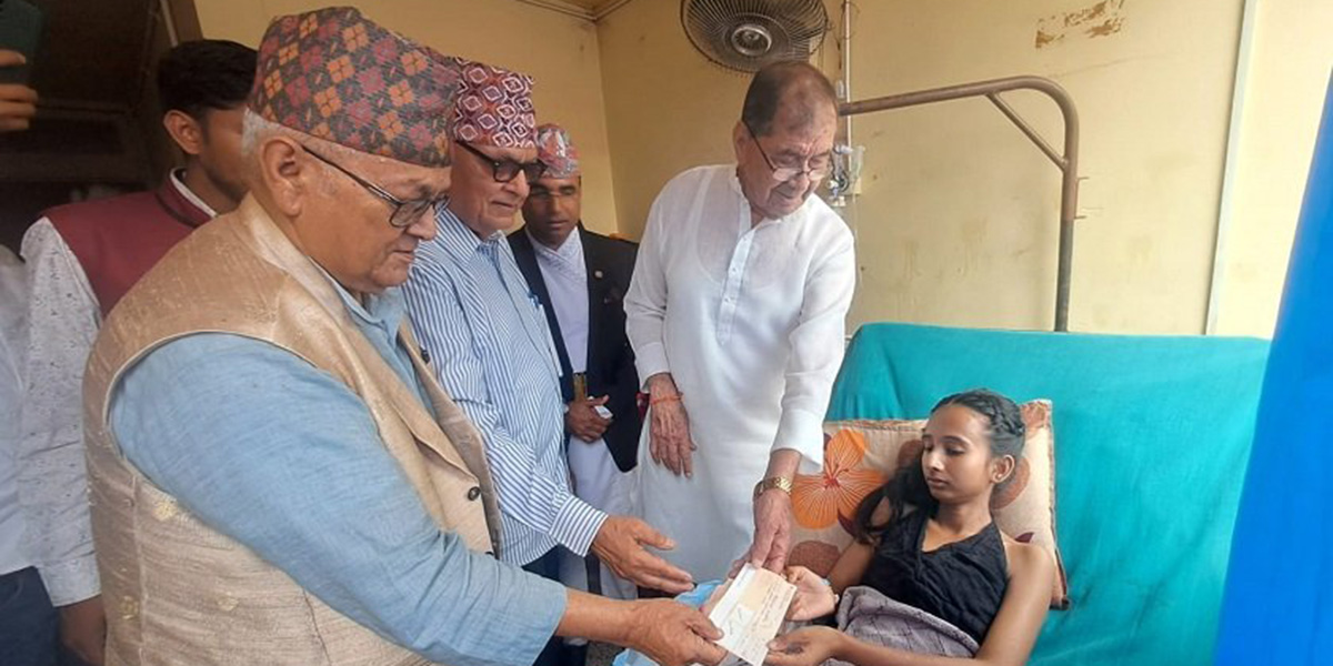 तीनकुने घटनामा घाइते रेविका खत्रीलाई सहयोग