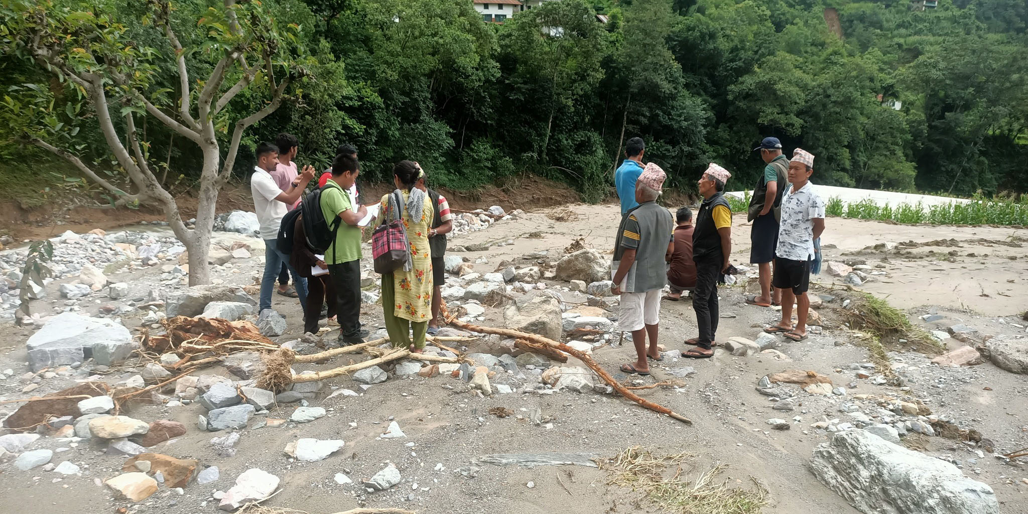 बर्सेनि बागलुङबाट बगिरहेछ आठ लाख टन माटो