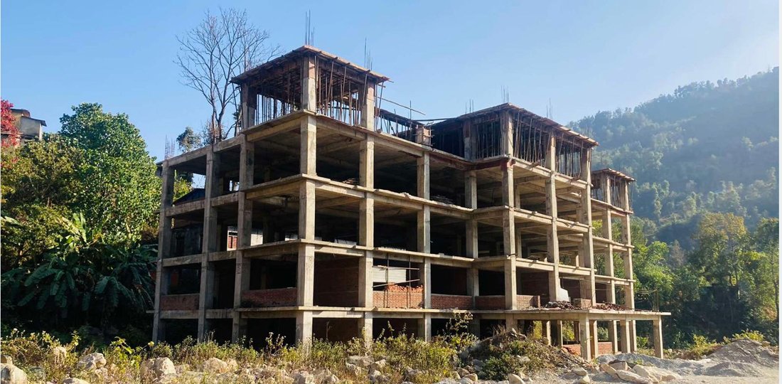 जैमिनी नगरपालिकाको प्रशासकीय भवन निर्माणमा ढिलाइ