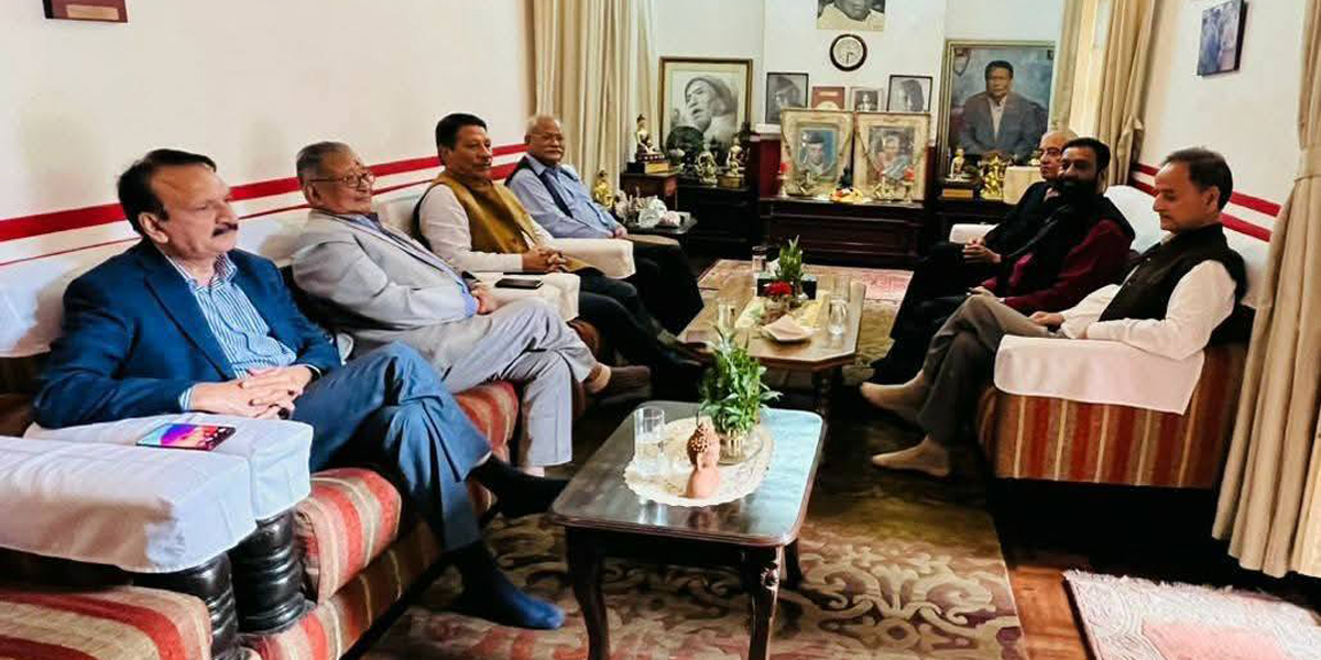 कांग्रेसका सात नेता चाक्सीबारीमा : निधि, सिंह र शशांकको लन्चमा थपिए चारजना