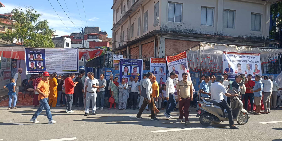 आमनिर्वाचनकै झल्को दिने गरी बुटवलको कान्ति माविमा निर्वाचन