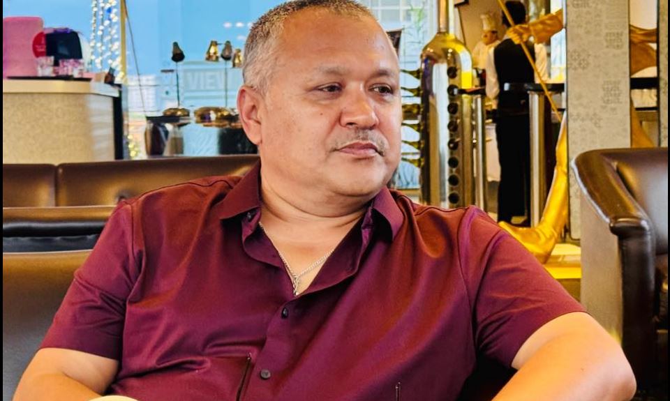 एमालेबारे राप्रपाको टिप्पणी : राजालाई दल खोल भन्ने, राष्ट्रपतिलाई प्रतिबन्ध बन्देज लगाउने, विरोधाभाष