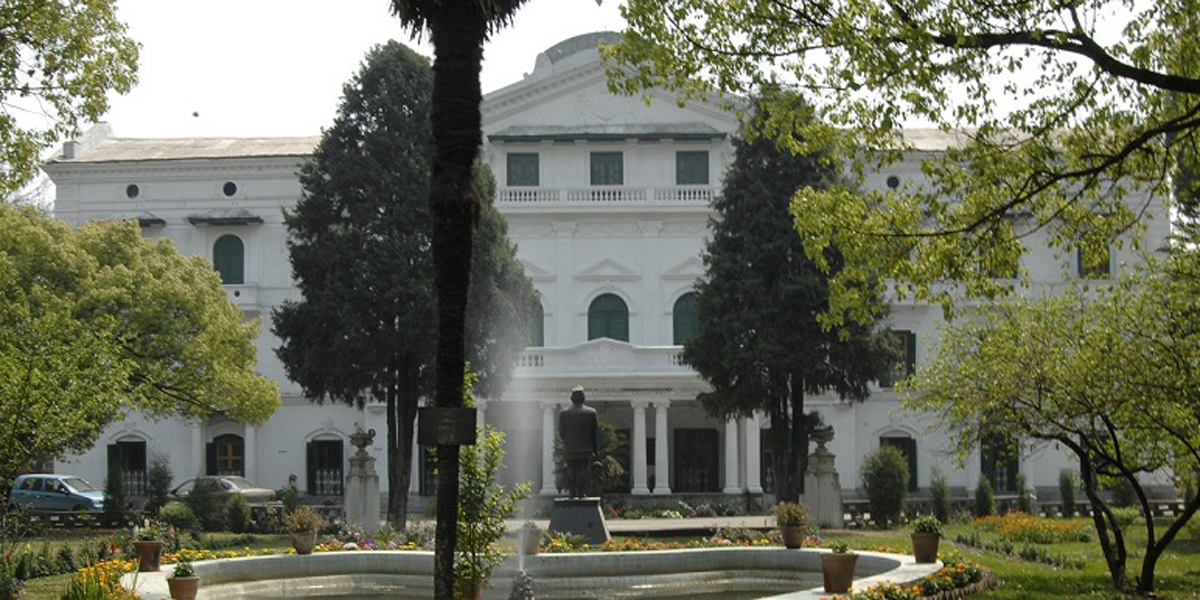 इन्जिनियरिङ संस्थानको शैक्षिक गतिविधि ठप्प पार्ने प्राध्यापकहरूको चेतावनी