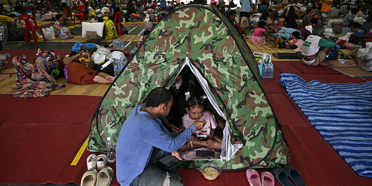 थाइल्यान्ड-कम्बोडिया द्वन्द्व : कम्तीमा १४ जनाको मृत्यु, एक लाखभन्दा बढी विस्थापित