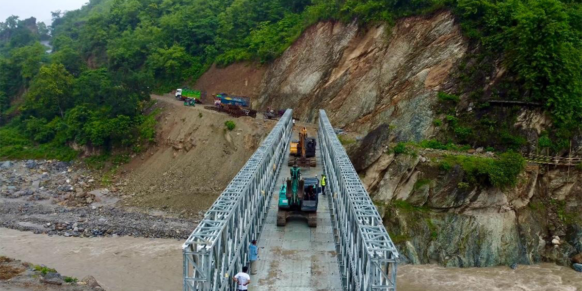 सञ्चालनमा आयो हेवा खोलाको बेलिब्रिज