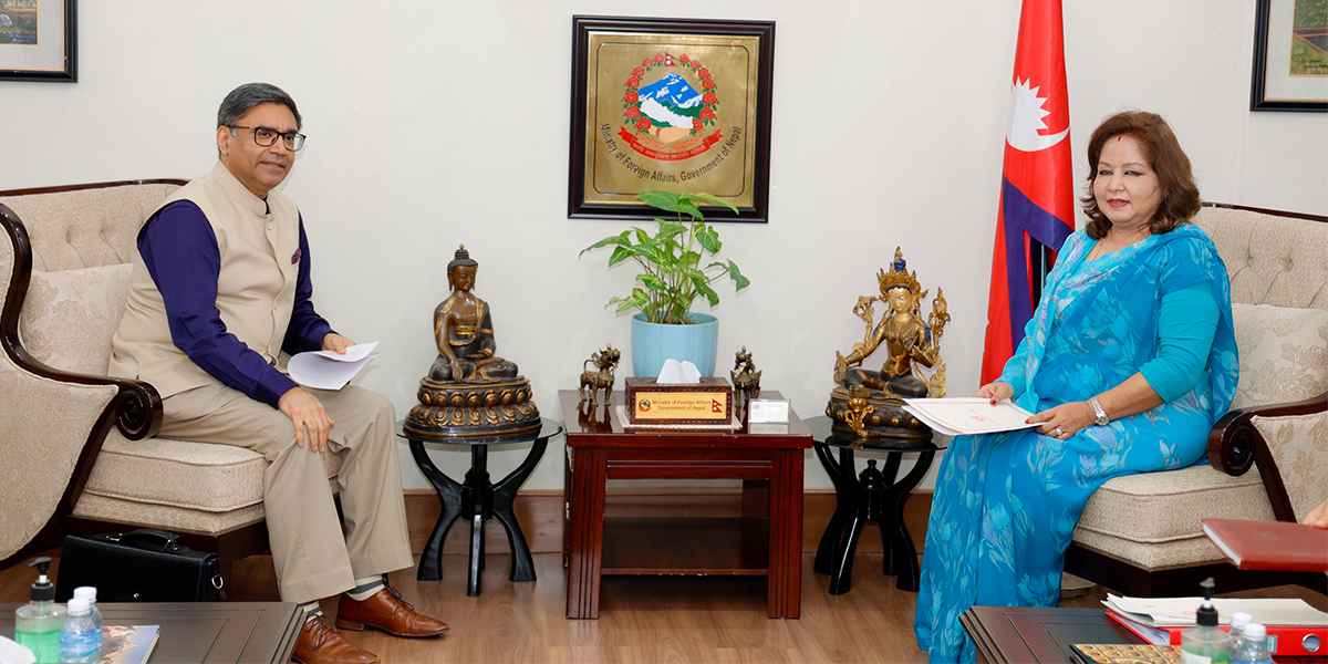 परराष्ट्रमन्त्री राणा र भारतीय विदेश सचिव मिसरीबीच सिंहदरबारमा भेटवार्ता