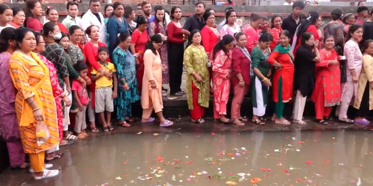 कालदहमा श्रद्धालुहरूको घुइँचो