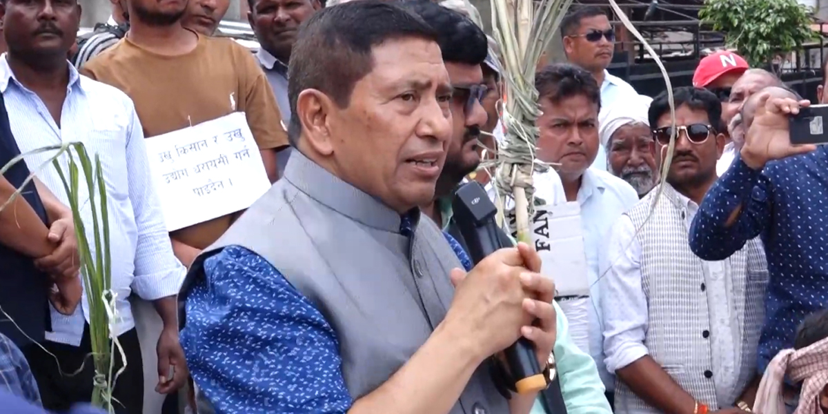 नारायणकाजीले जनाए उखु किसानको आन्दोलनमा ऐक्यबद्धता